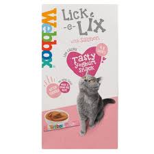 Webbox Lick-e-Lix salmon 4 x 15g